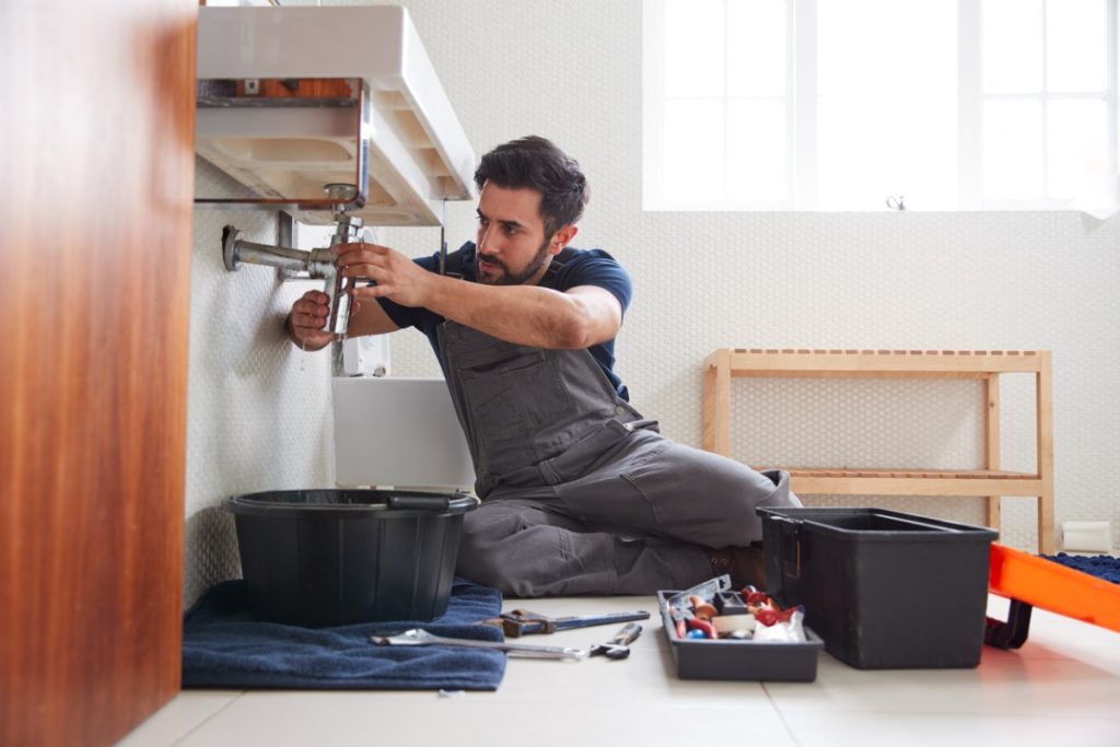 How to Choose a Reliable Handyman in San Francisco: What Bay Area Homeowners Should Look For